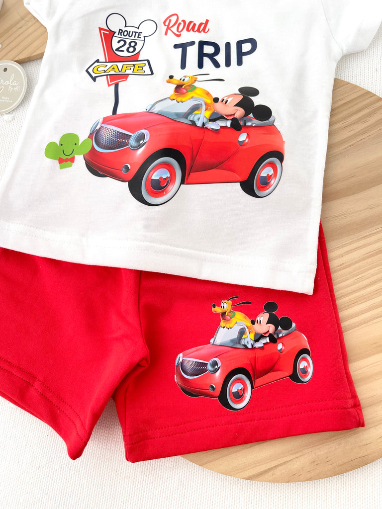 Tshirt e calções Mickey