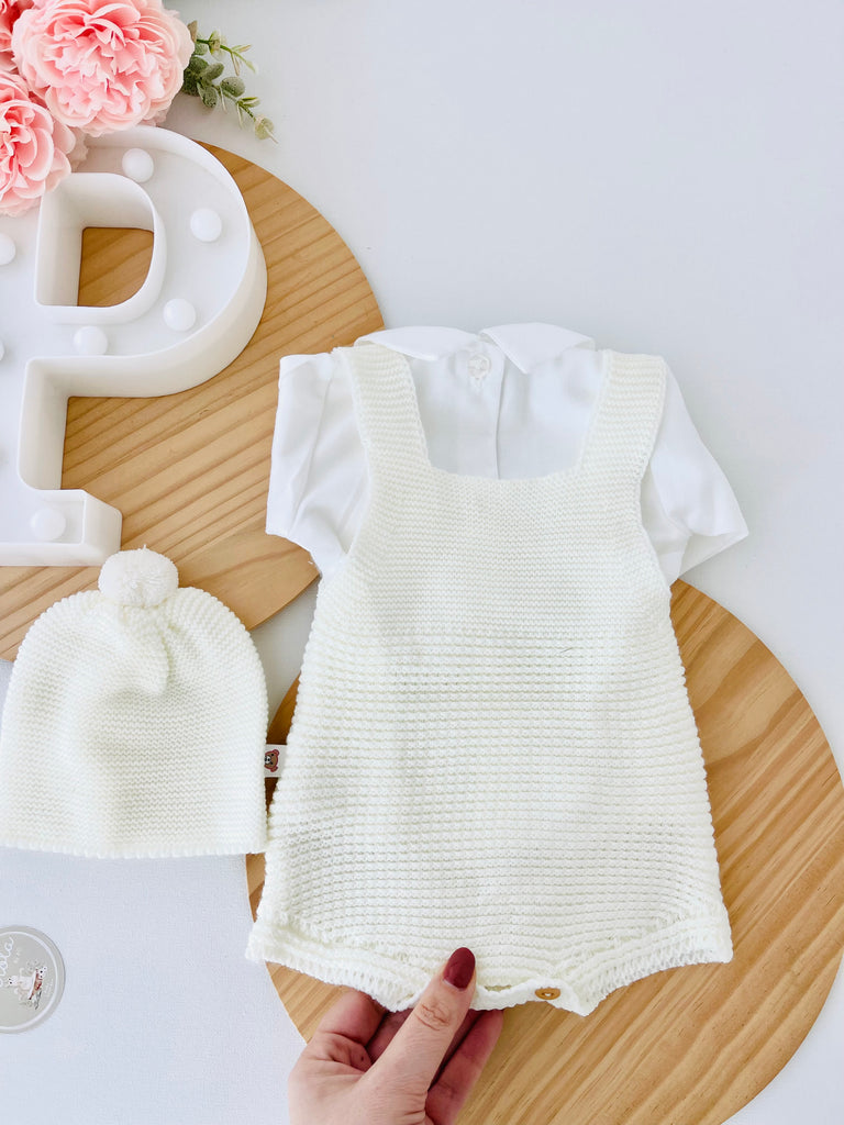 Conjunto menino: fofo com pompom, camisa e touca