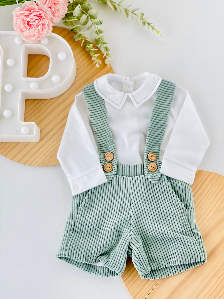 Conjunto menino: calções e camisa em flanela