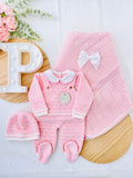 Saída de maternidade Baby love 4 peças ROSA: manta, camisola, jardineiras e gorro