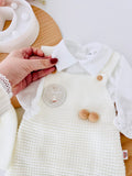 Conjunto menino: fofo com pompom, camisa e touca