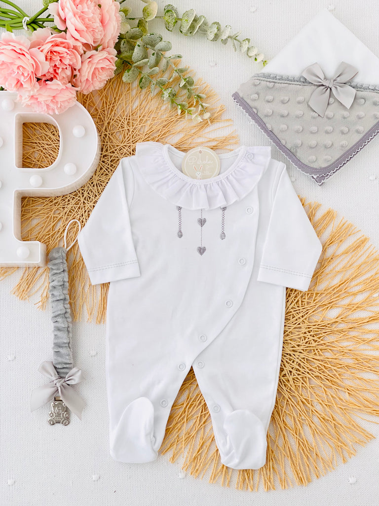 Babygrow corações bordados